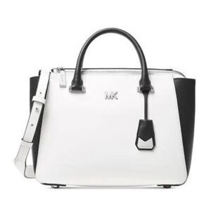 🩵SALE🩵 Nolita Medium Satchal